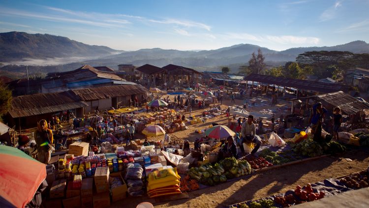 Overlooking the markets in Letefoho