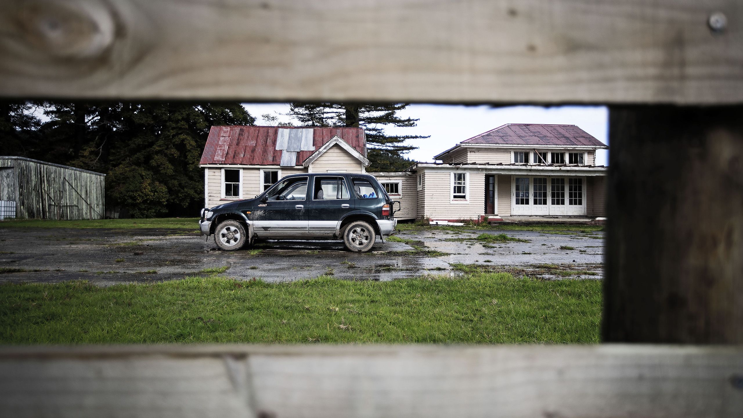 Horeke A village with everything, and nothing