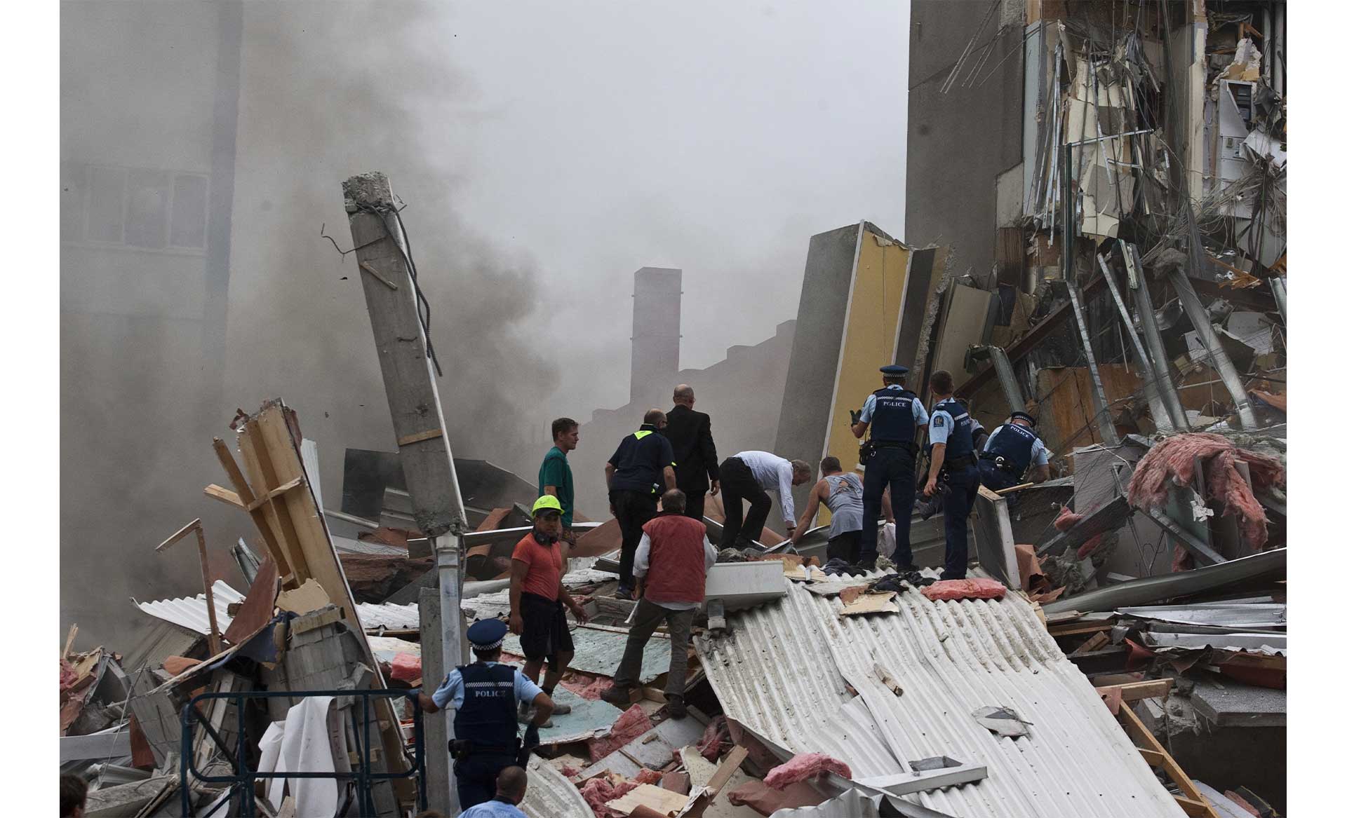 Civilians and the first police to rescue people in the building